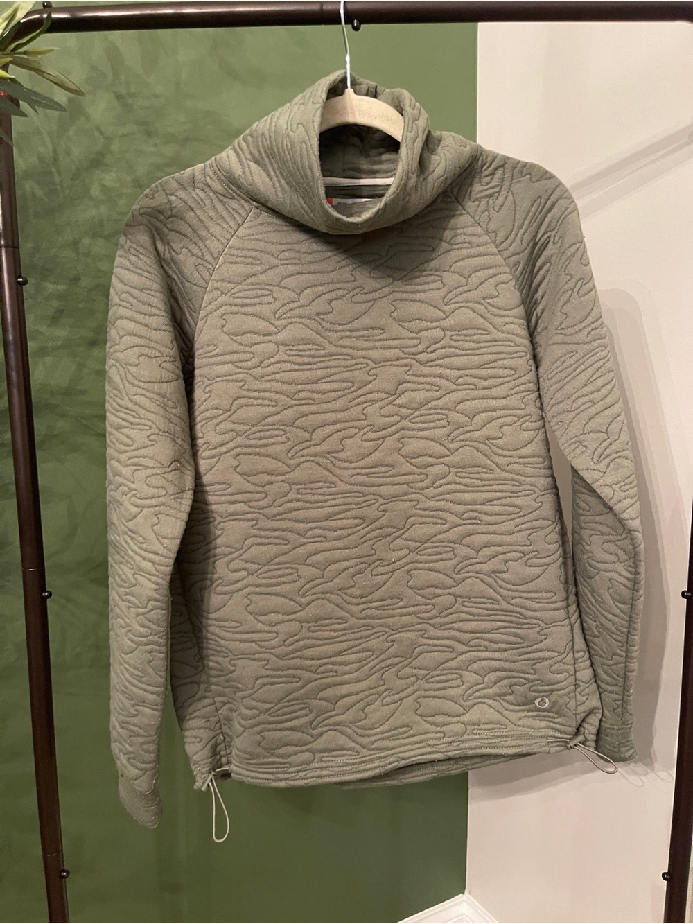 Quilted Turtleneck Pullover Sweatshirt - Olive Green